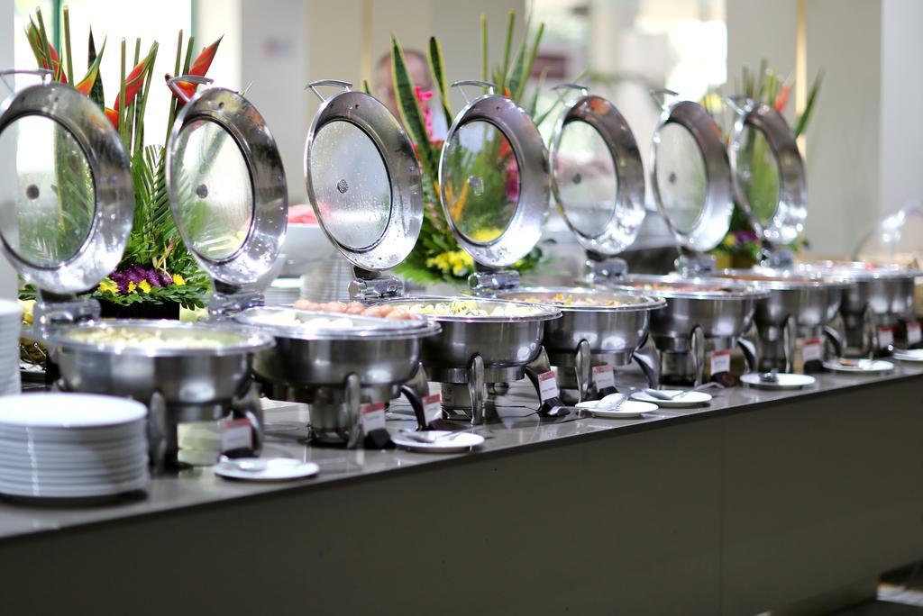 Sweet Spirit Hotel And Suites Danag - พอร์ต ฮาร์คอร์ท ภายนอก รูปภาพ
