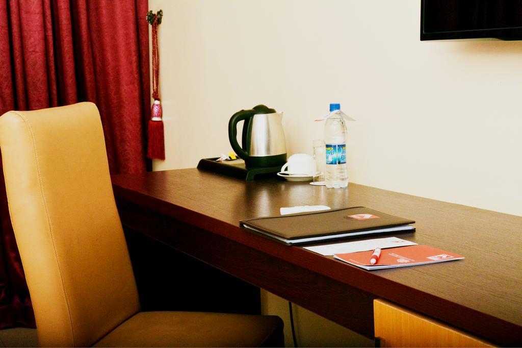 Sweet Spirit Hotel And Suites Danag - พอร์ต ฮาร์คอร์ท ภายนอก รูปภาพ
