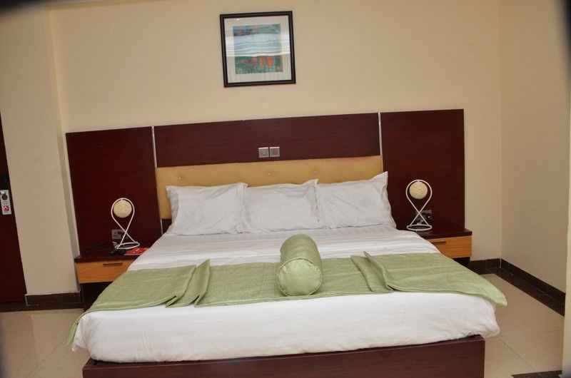 Sweet Spirit Hotel And Suites Danag - พอร์ต ฮาร์คอร์ท ภายนอก รูปภาพ